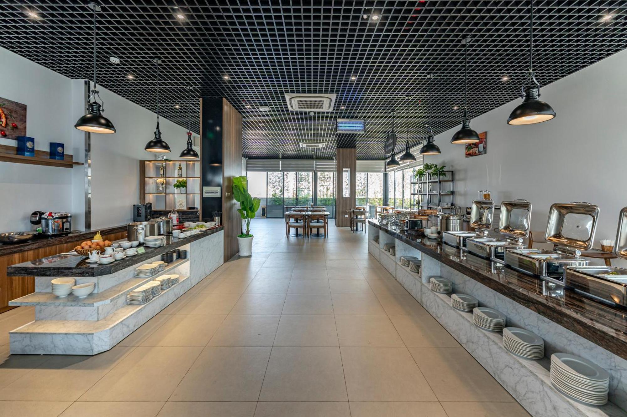 Thanh Long Hotel - Tra Khuc Хошимин Экстерьер фото